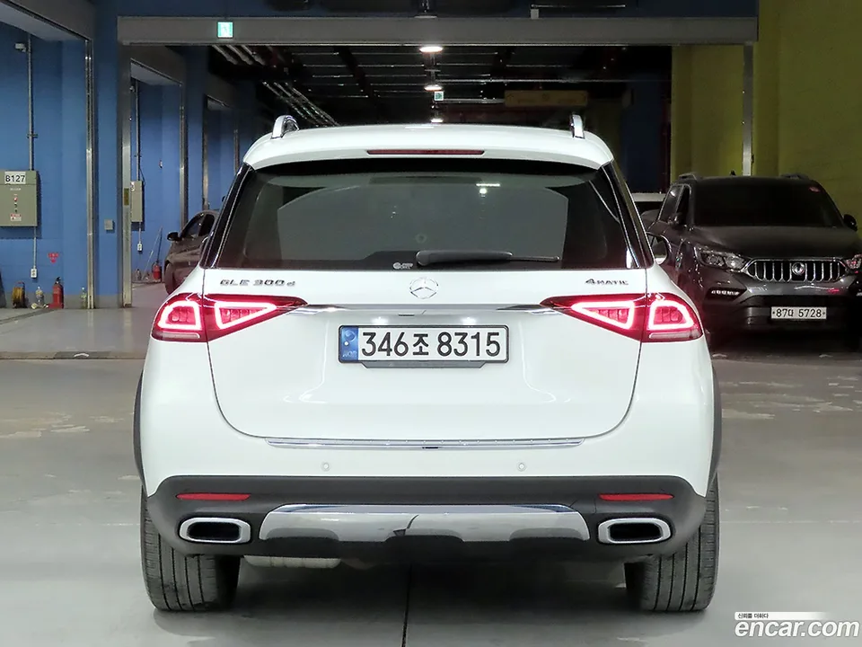 Mercedes-Benz GLE-Class GLE300d 4MATIC 2022 — миниатюра 3