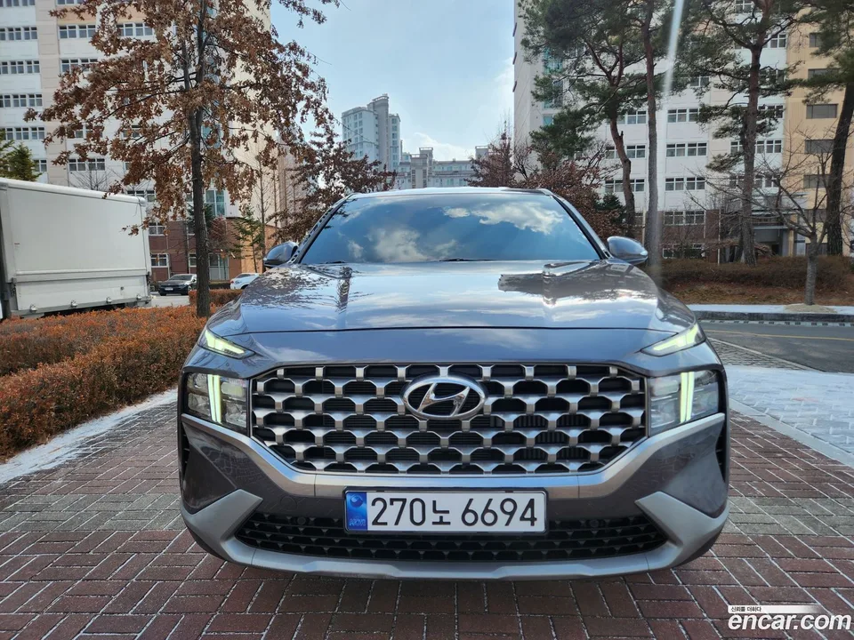 Hyundai SantaFe 2.2 4WD 2022 — фото 1, купить с доставкой в Москву