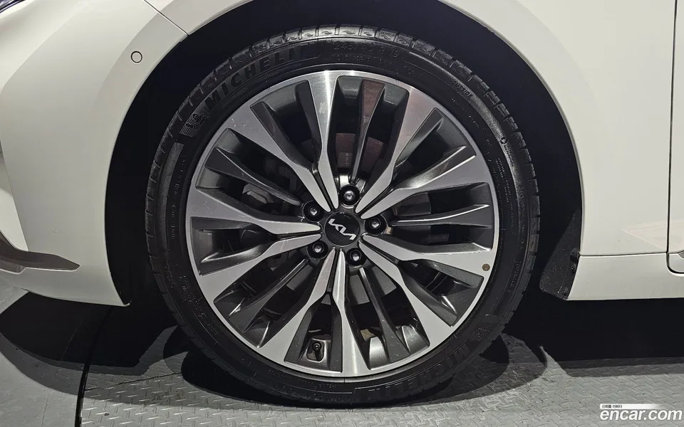 Kia K8 2.5 2WD 2023 — миниатюра 2