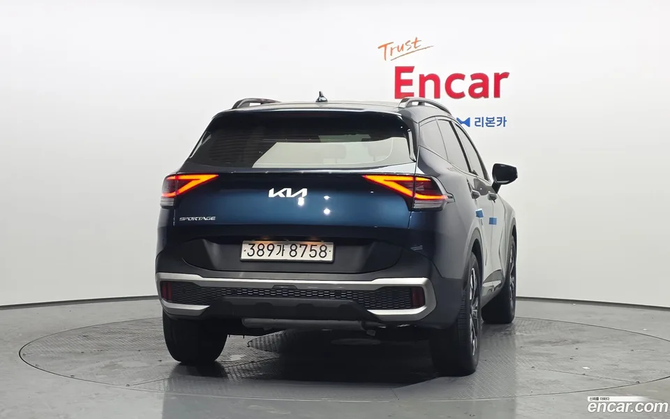 Kia Sportage 1.6 2WD 2022 — миниатюра 4