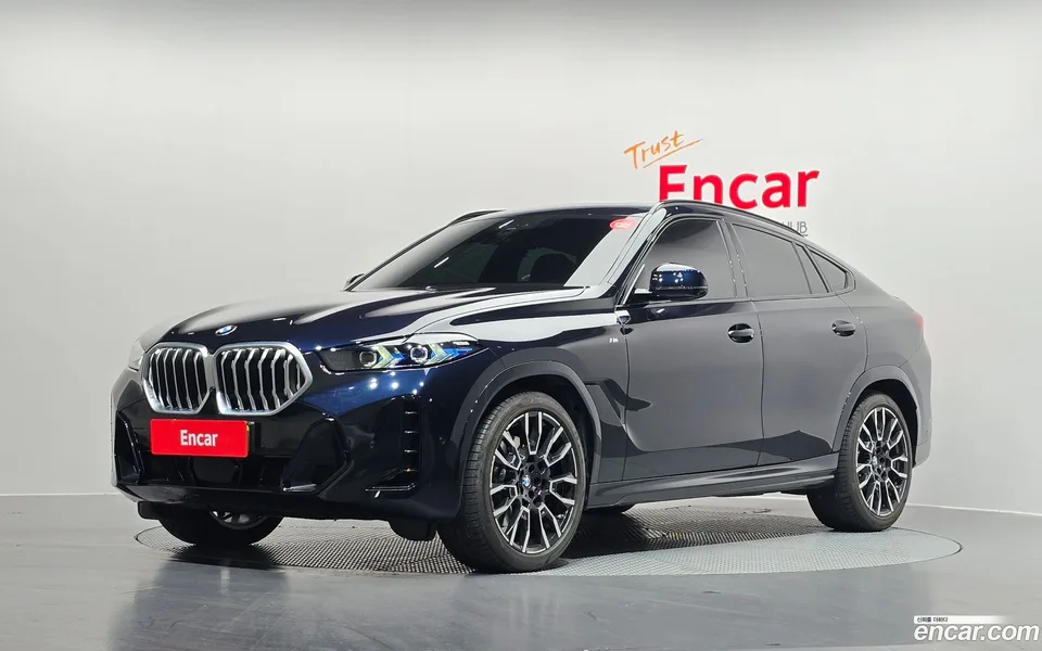 BMW X6 xDrive40i M 2025 — фото 1, купить с доставкой в Москву