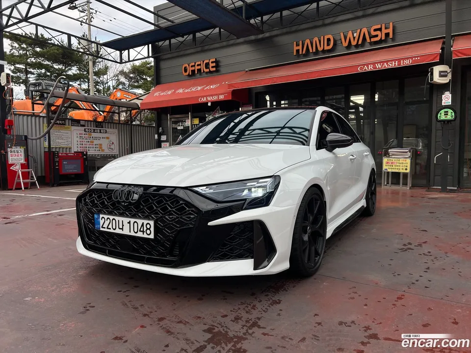 Audi RS3 (8Y) 2.5 TFSI 2025 — фото 1, купить с доставкой в Москву