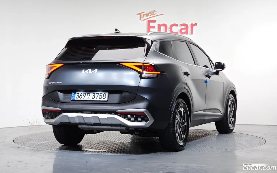 Kia Sportage Hybrid 4WD 2022 — миниатюра 2