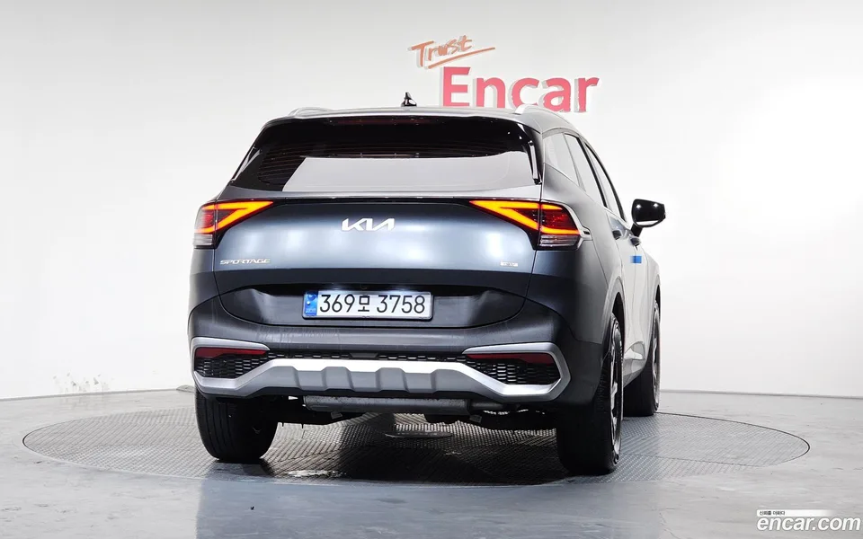 Kia Sportage Hybrid 4WD 2022 — миниатюра 4