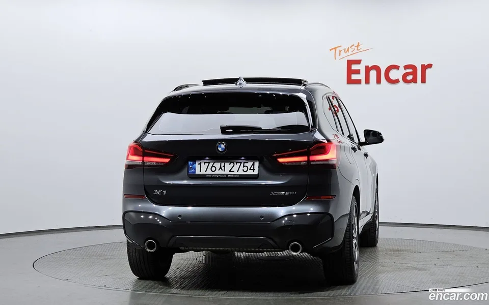 BMW X1 xDrive 20i M 2022 — миниатюра 4