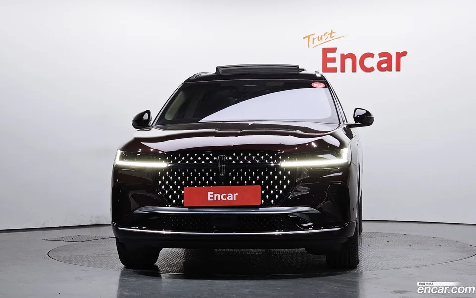 Lincoln Nautilus 2.0 AWD 2024 — миниатюра 3