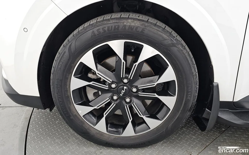 Kia Carnival 7 2022 — миниатюра 2