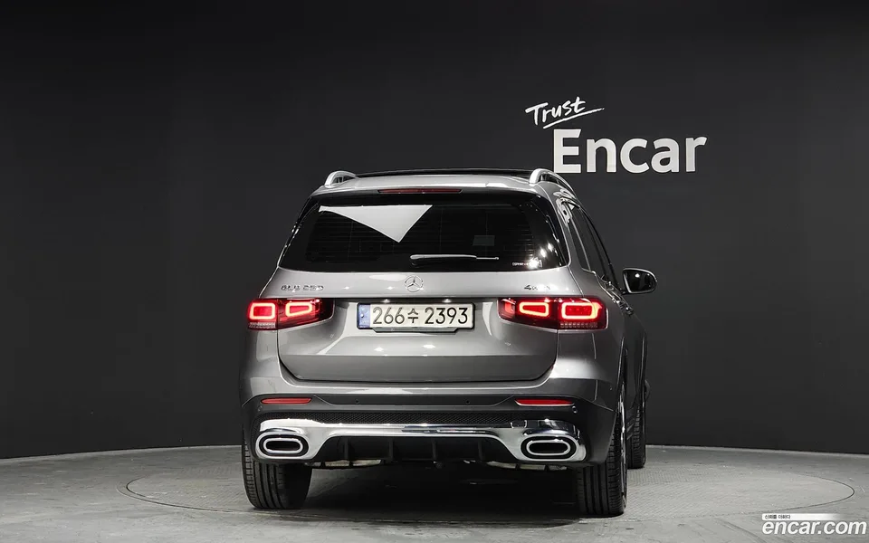 Mercedes-Benz GLB-Class GLB250 4MATIC 2022 — миниатюра 4