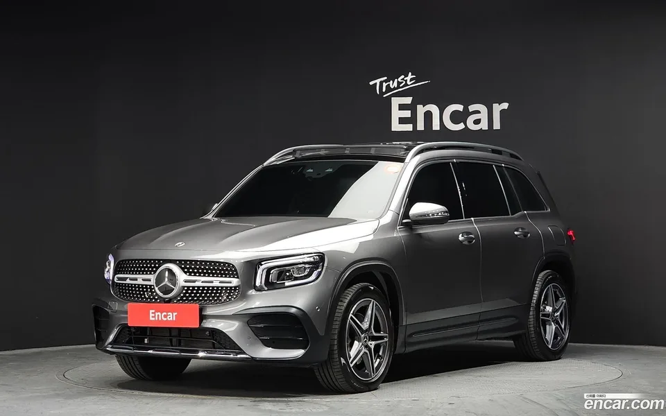 Mercedes-Benz GLB-Class GLB250 4MATIC 2022 — фото 1, купить с доставкой в Москву