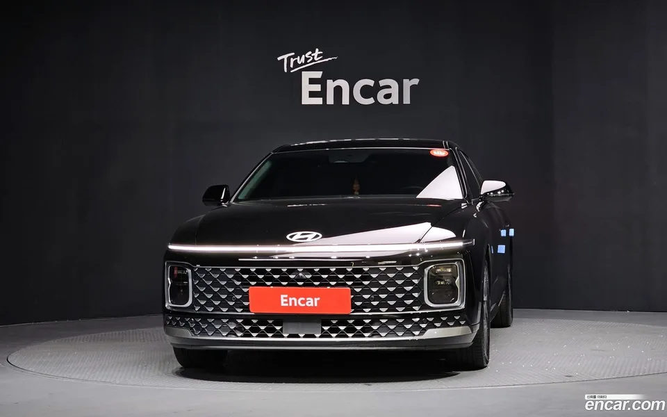Hyundai Grandeur Hybrid 2024 — thumbnail 3