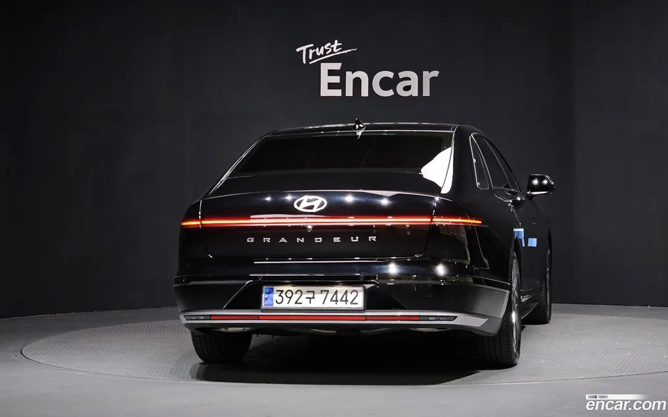 Hyundai Grandeur Hybrid 2024 — thumbnail 4