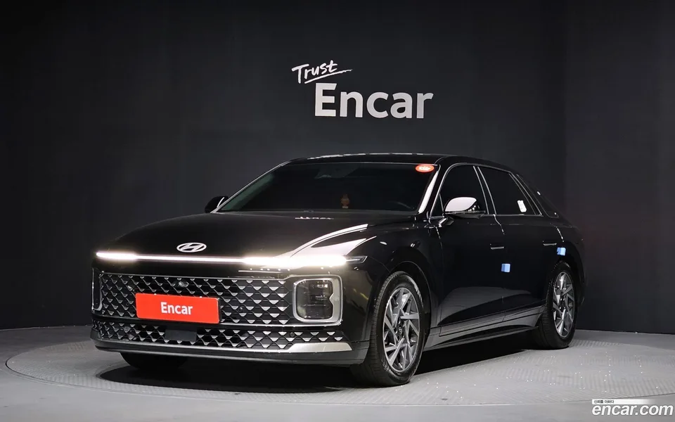 Hyundai Grandeur Hybrid 2024 — photo 1, buy with delivery to Moscow