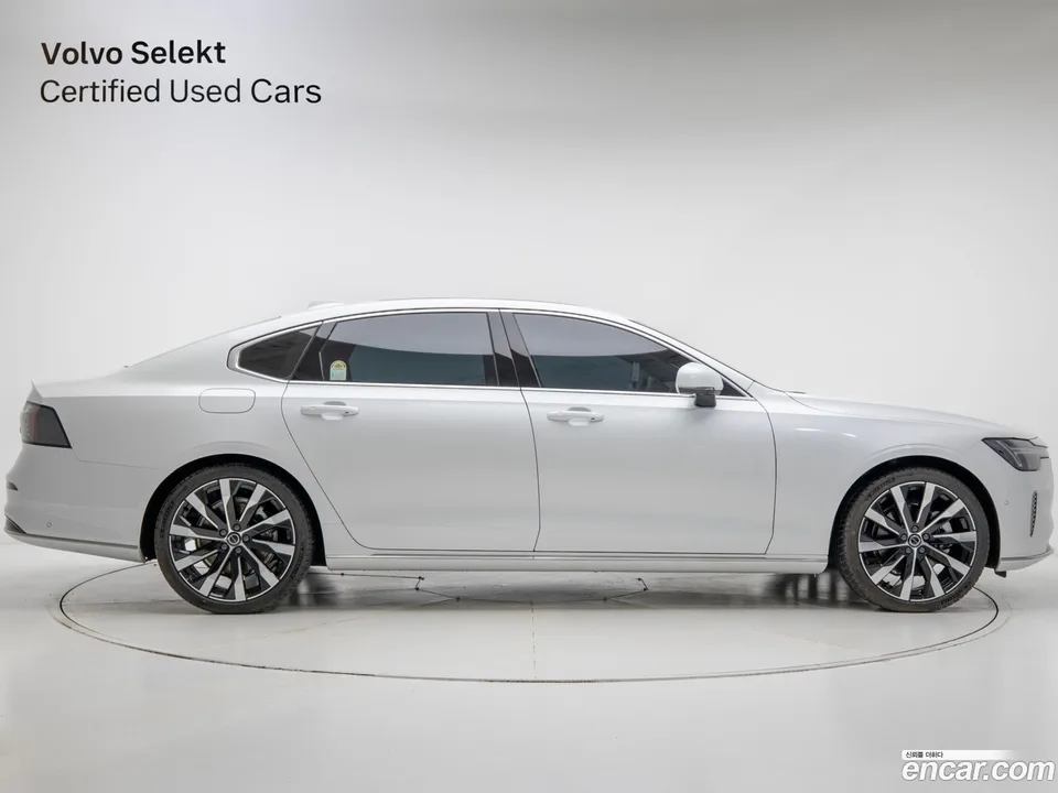 Volvo S90 B5 2025 — миниатюра 3