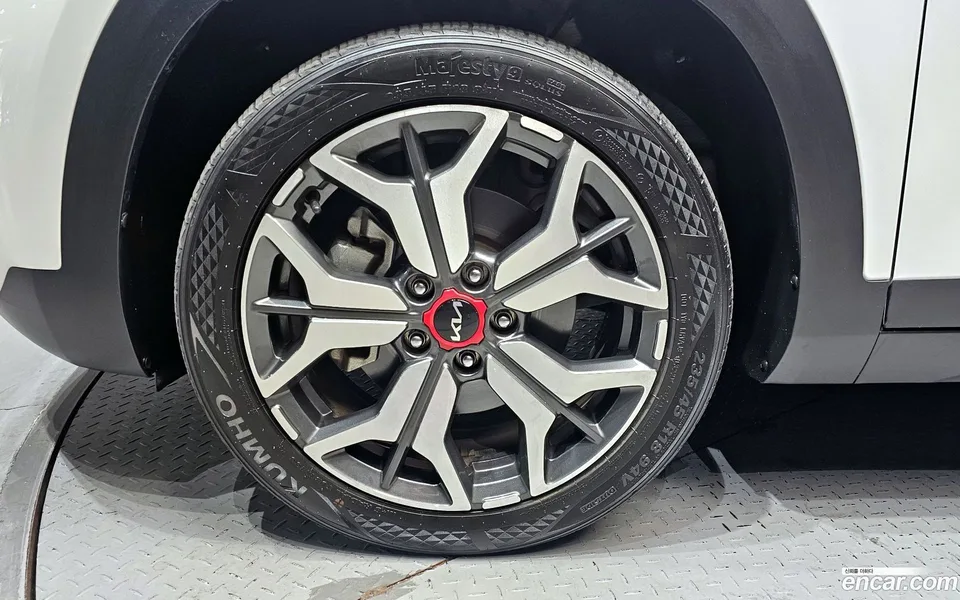Kia Seltos 1.6 4WD 2022 — миниатюра 5