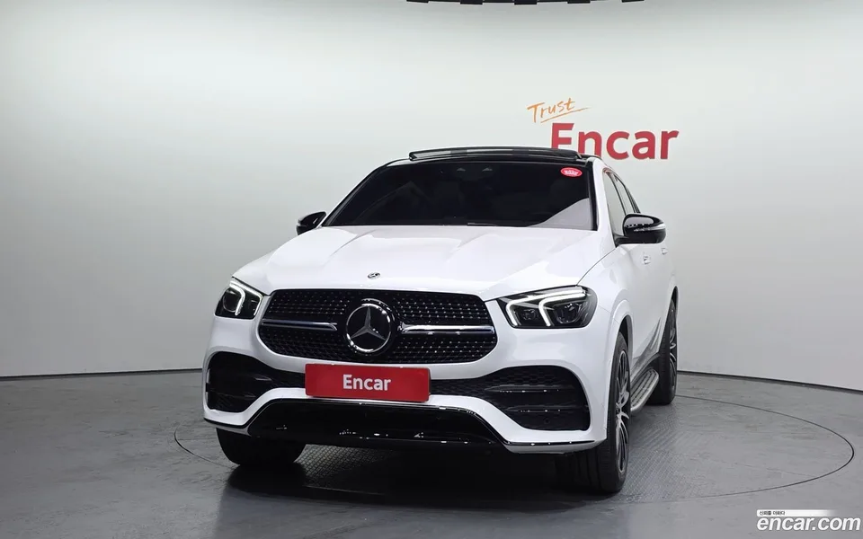 Mercedes-Benz GLE-Class GLE400d 4MATIC 2022 — миниатюра 3