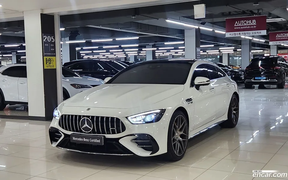 Mercedes-Benz AMG GT 4 43 4MATIC+ 2023 — фото 1, купить с доставкой в Москву