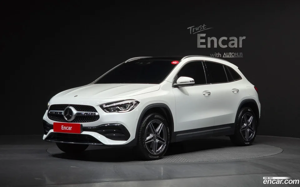Mercedes-Benz GLA-Class GLA250 4MATIC 2022 — фото 1, купить с доставкой в Москву