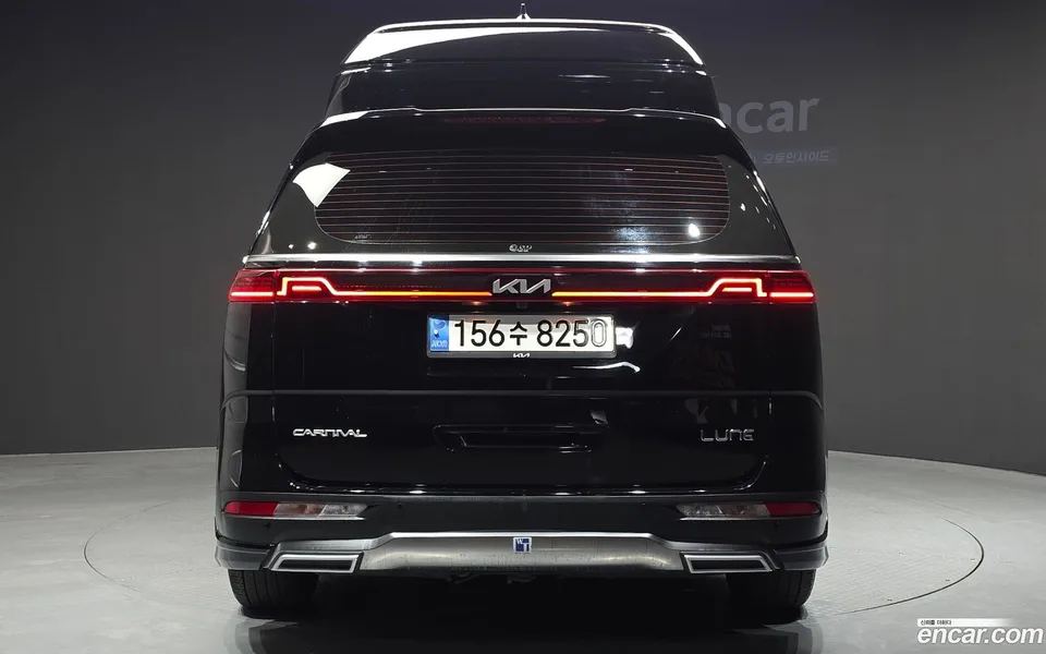Kia Carnival 9 () 2022 — миниатюра 4