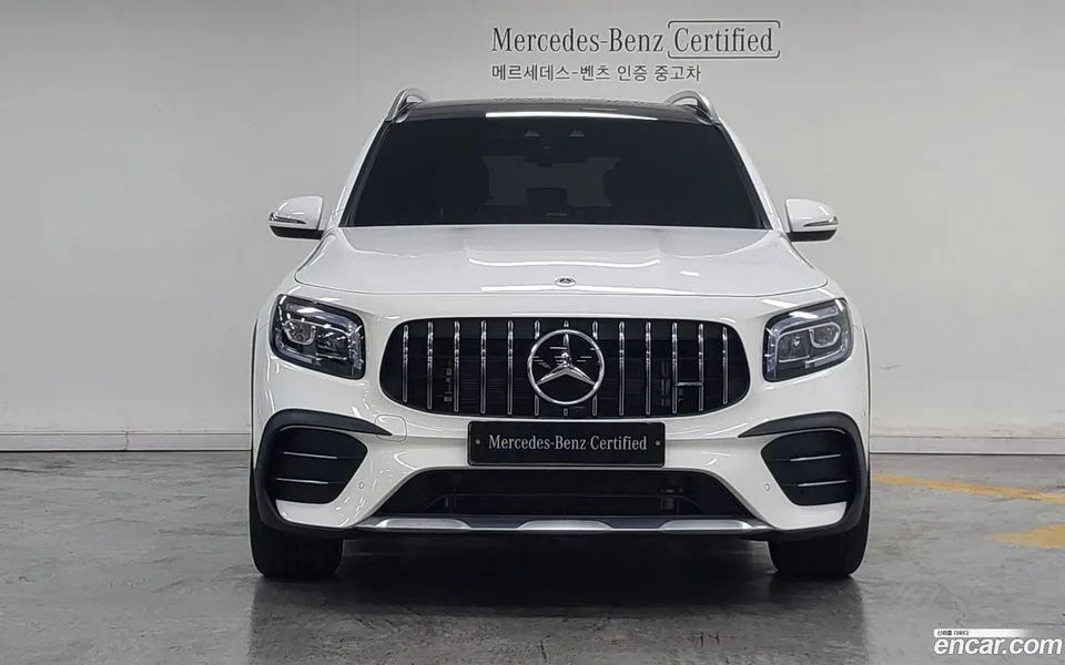 Mercedes-Benz GLB-Class AMG GLB35 4MATIC 2022 — миниатюра 3