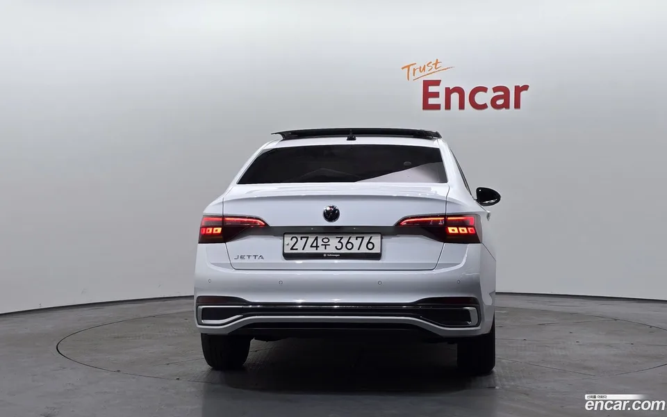 Volkswagen Jetta 1.5 TSI 2023 — миниатюра 4