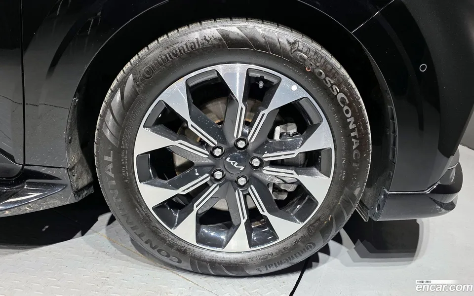 Kia Carnival 9 () 2022 — миниатюра 2