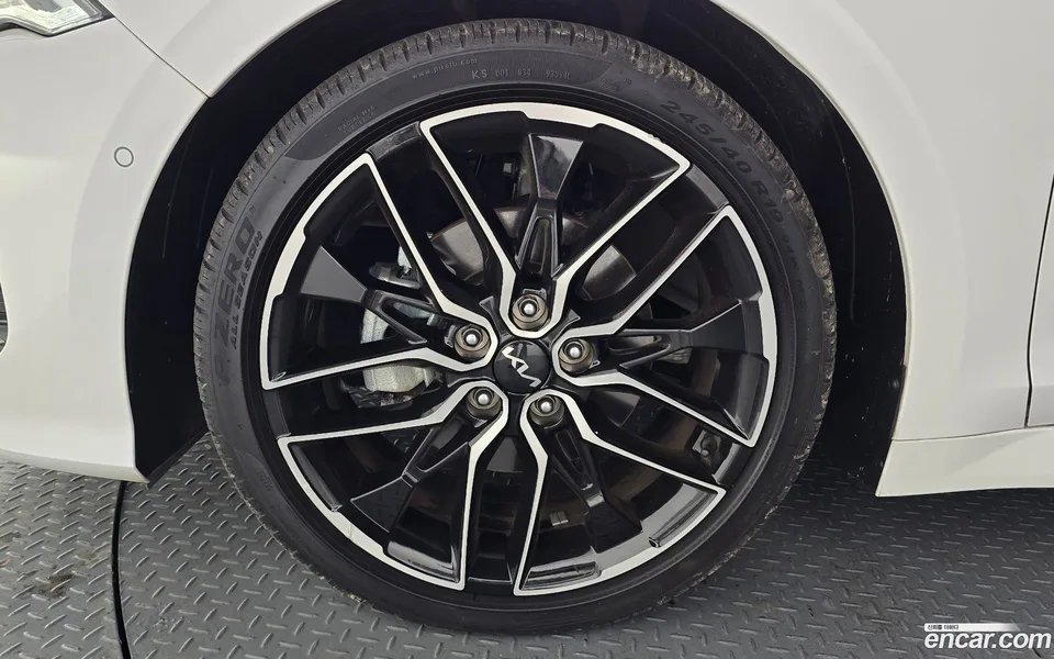 Kia K5 1.6 2022 — миниатюра 2