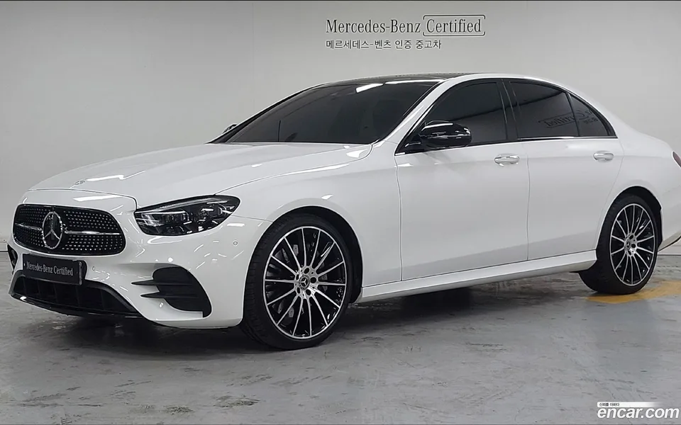 Mercedes-Benz E-Class 2023