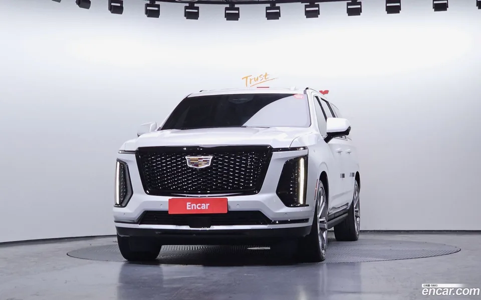 Cadillac Escalade 6.2 ESV 2025 — миниатюра 3
