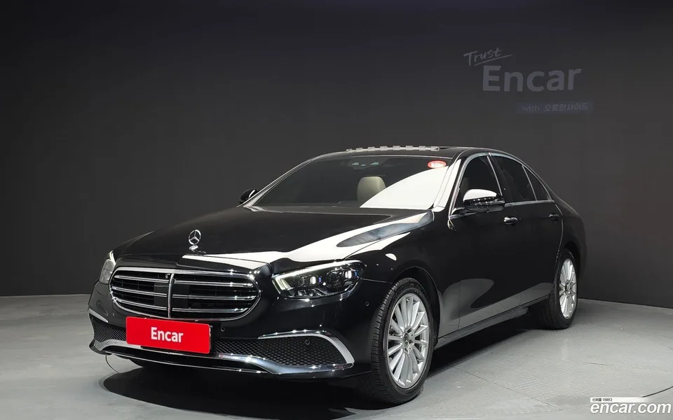 Mercedes-Benz E-Class E250 2022 — фото 1, купить с доставкой в Москву