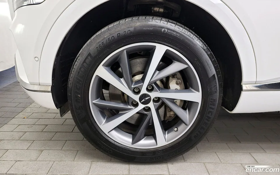 Genesis GV80 2.5T AWD 2023 — thumbnail 2