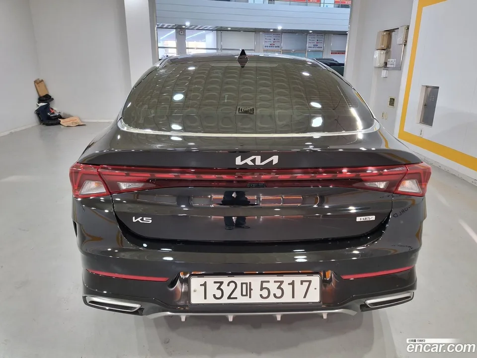 Kia K5 Hybrid 2023 — миниатюра 2