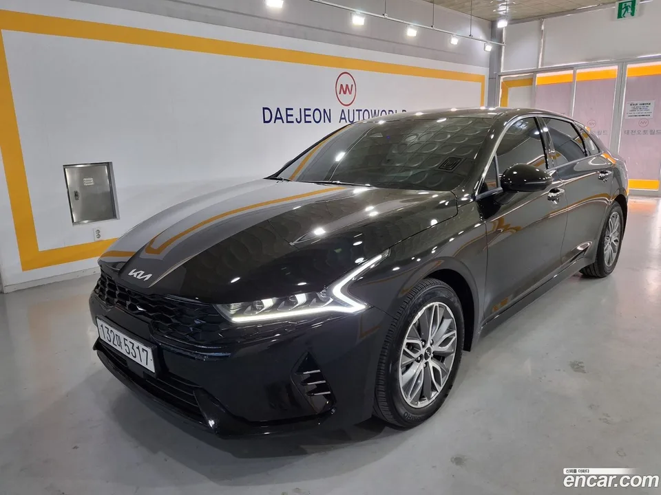 Kia K5 Hybrid 2023 — миниатюра 3