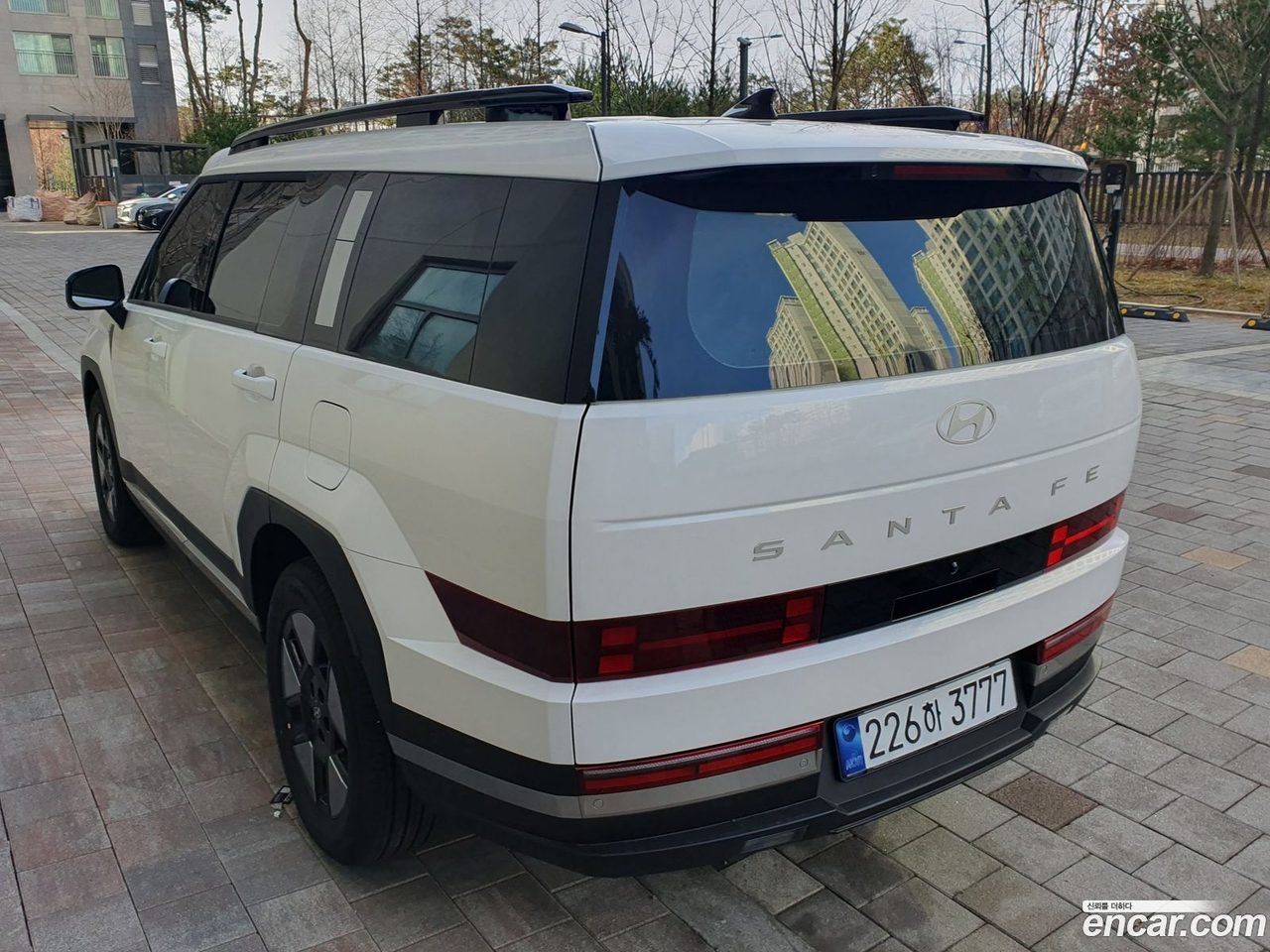 Hyundai SantaFe 2025 — 3