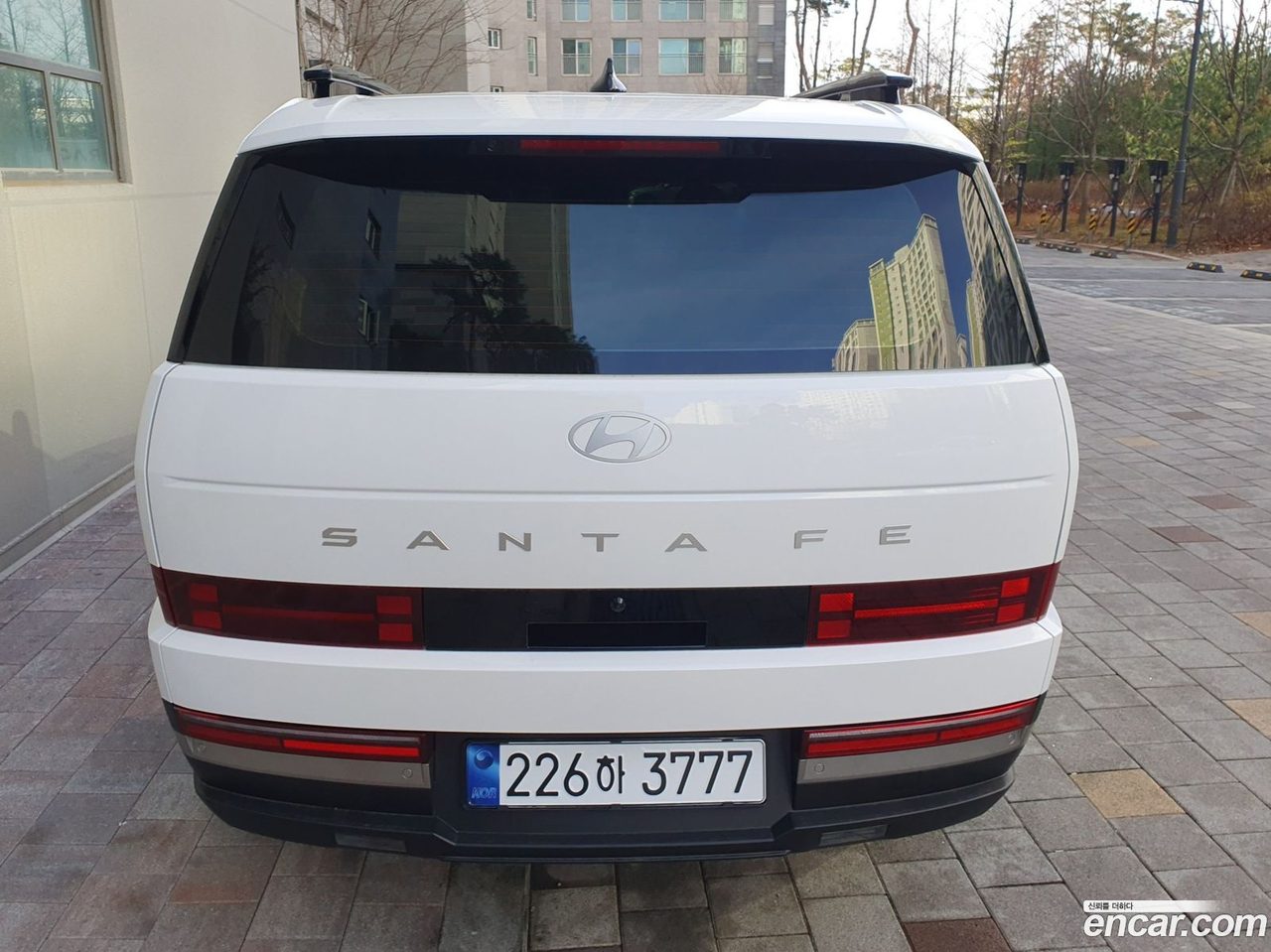Hyundai SantaFe 2025 — 4
