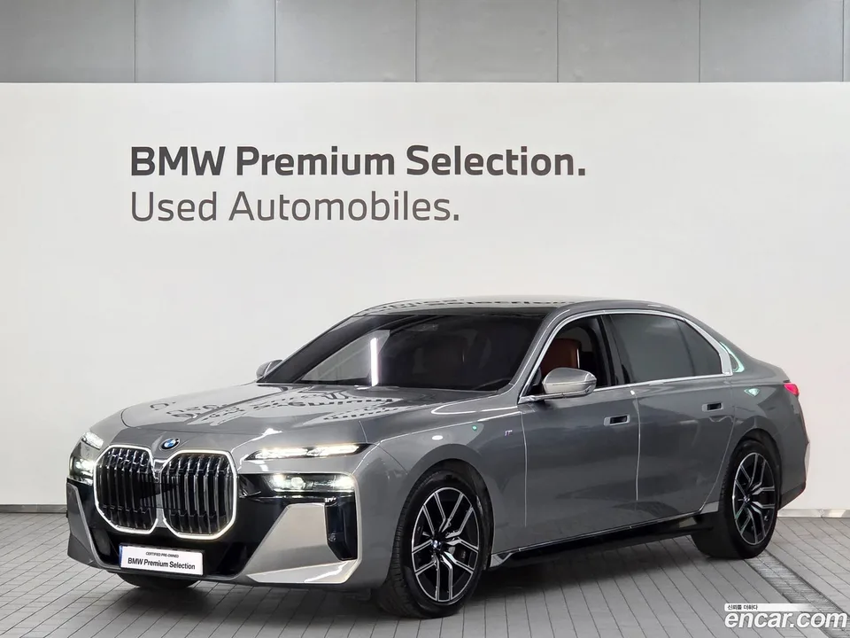 BMW 7 Series 740d xDrive M 2024 — фото 1, купить с доставкой в Москву