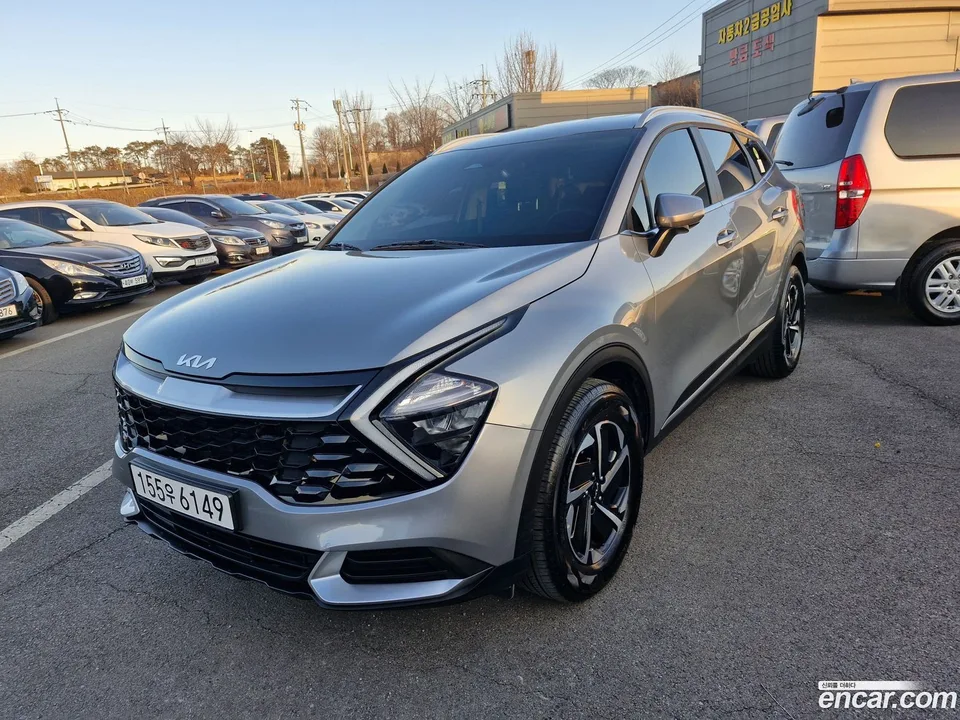 Kia Sportage Hybrid 2WD 2022 — миниатюра 3