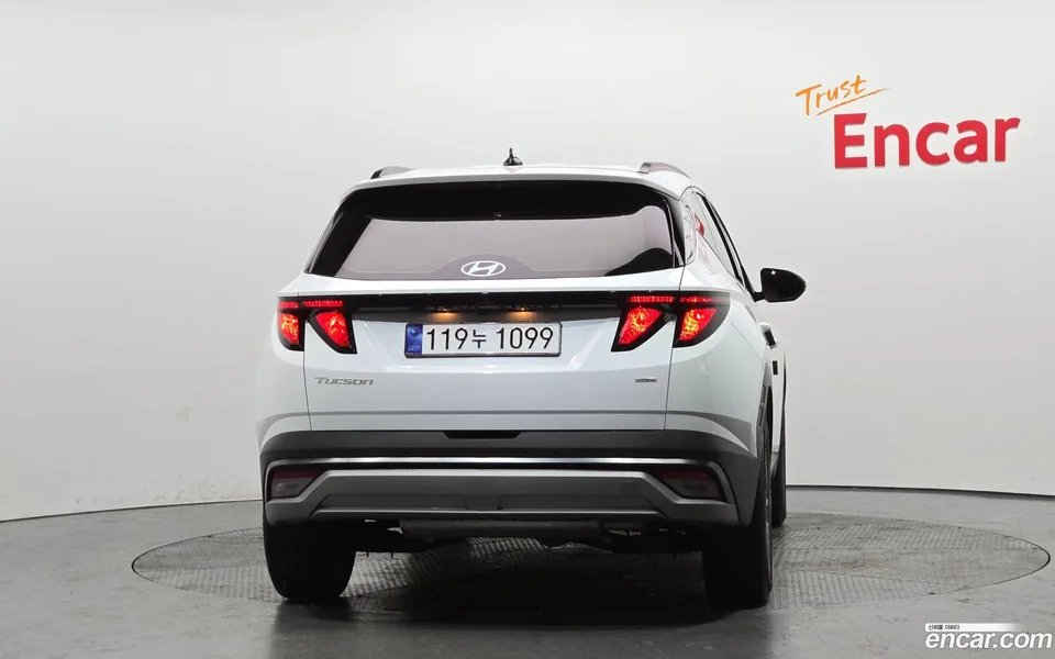 Hyundai Tucson Hybrid NX4 HEV 1.6 4WD 2025 — миниатюра 4