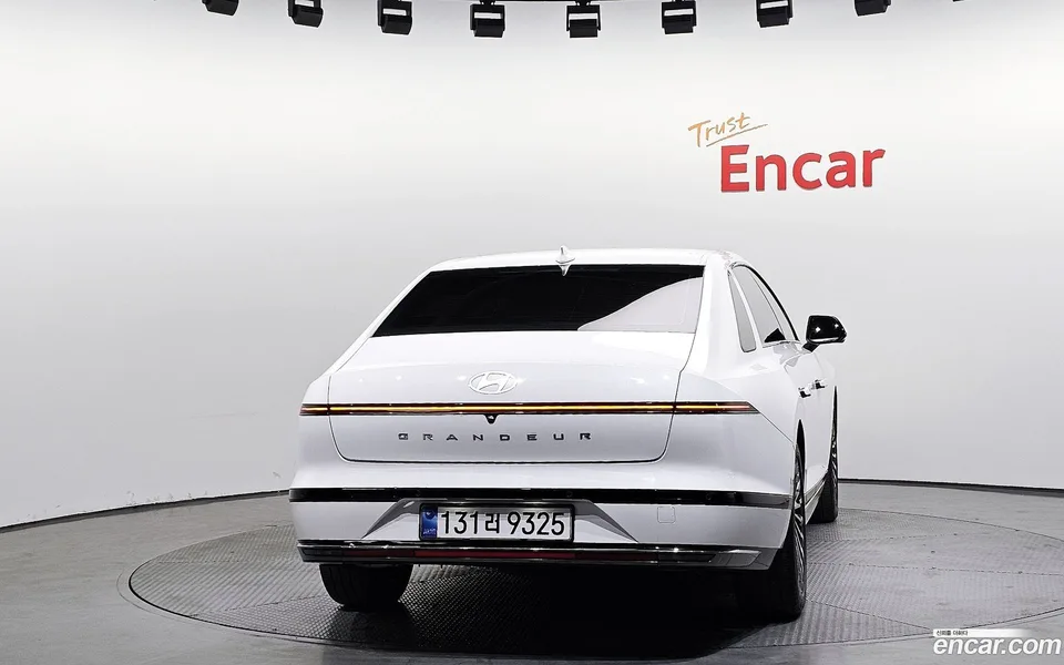 Hyundai Grandeur 2.5 2WD 2023 — миниатюра 4