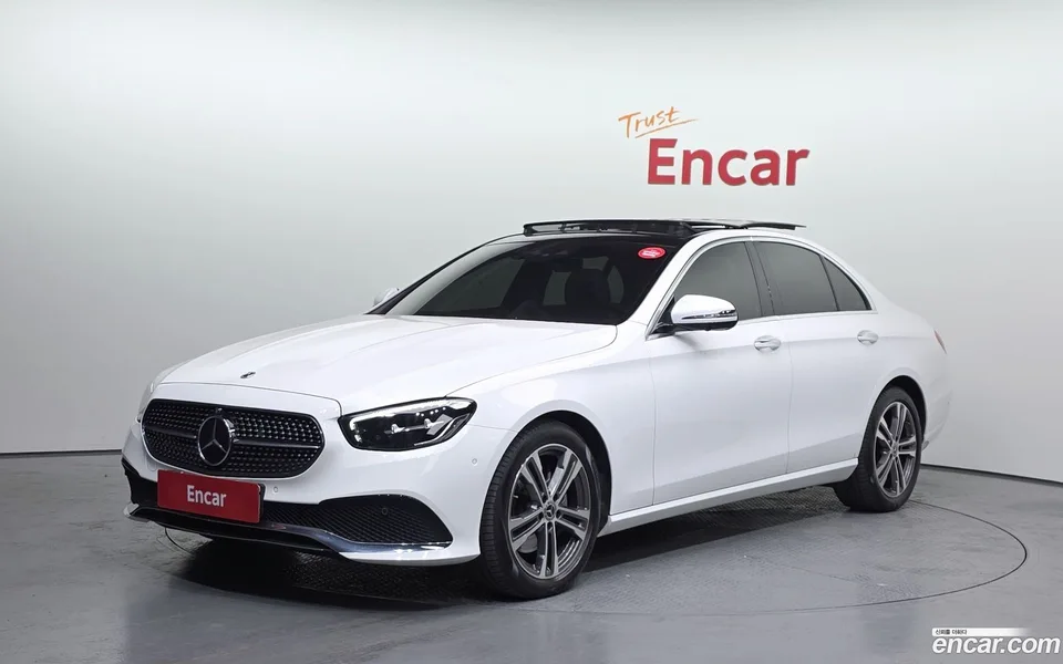 Mercedes-Benz E-Class E250 2023 — фото 1, купить с доставкой в Москву