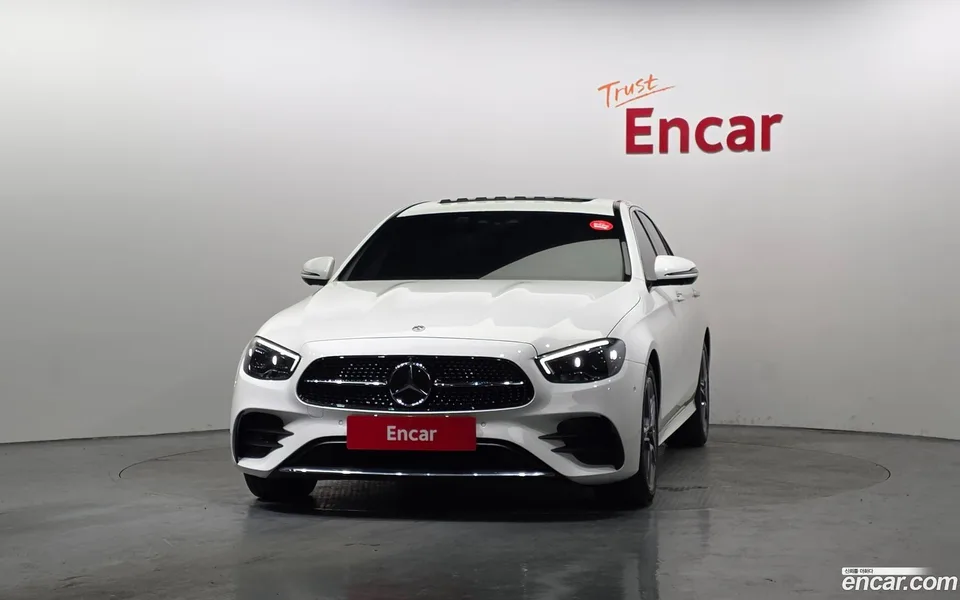 Mercedes-Benz E-Class E250 AMG Line 2023 — миниатюра 3