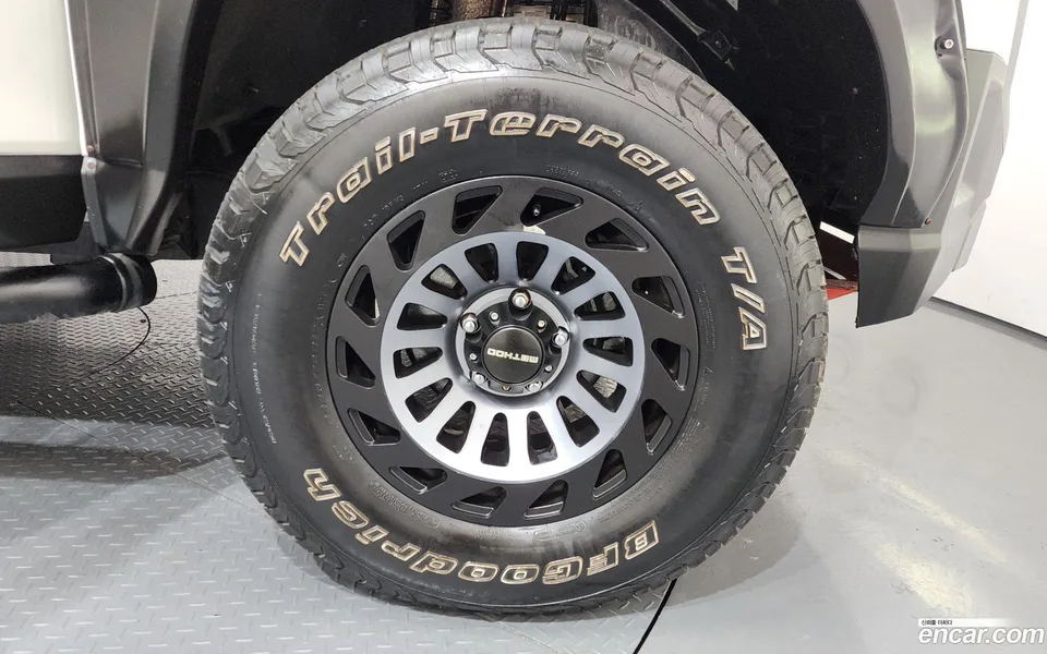 KG Mobility Rexton Sports Khan 2.2 4WD 2023 — миниатюра 2