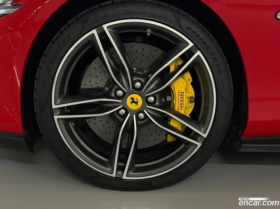 Ferrari Roma 3.9 2022 — миниатюра 2