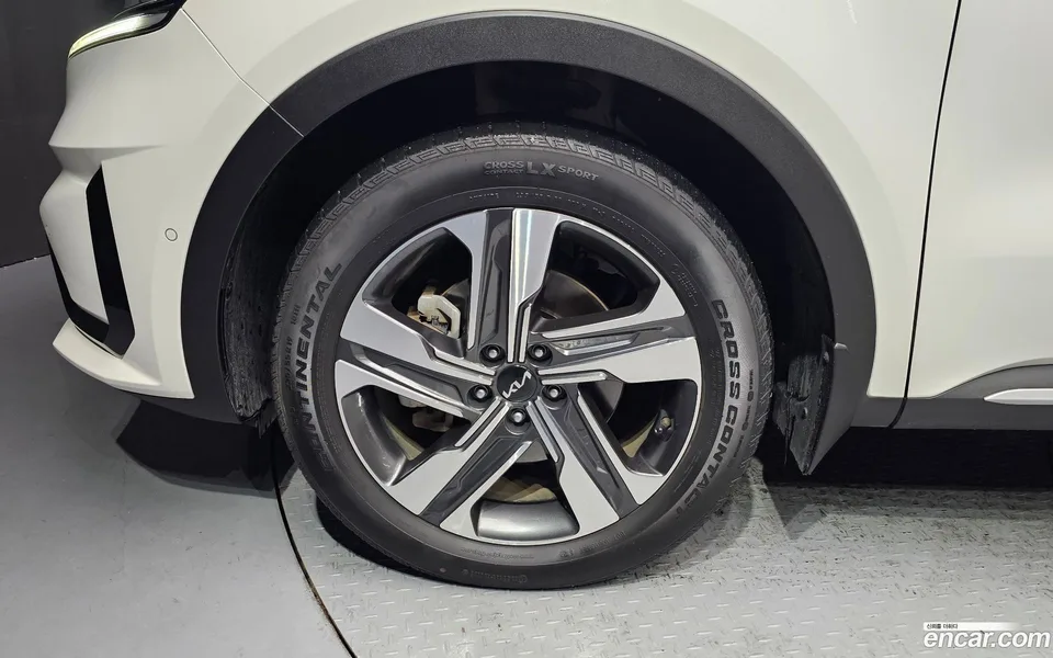 Kia Sorento HEV 1.6 2WD 2023 — миниатюра 5