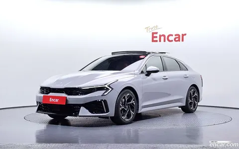 Kia K5 Hybrid 2024 buy in Moscow