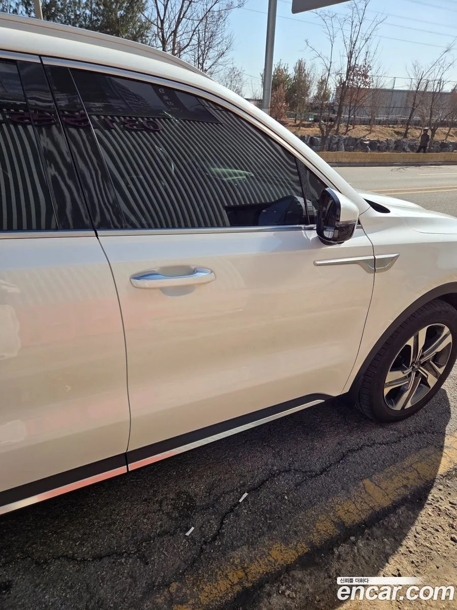 Kia Sorento HEV 1.6 2WD 2023 — миниатюра 3