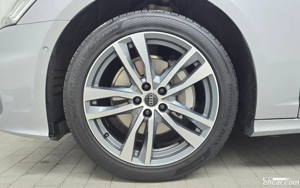 Audi A6 45 TFSI 2023 — миниатюра 2