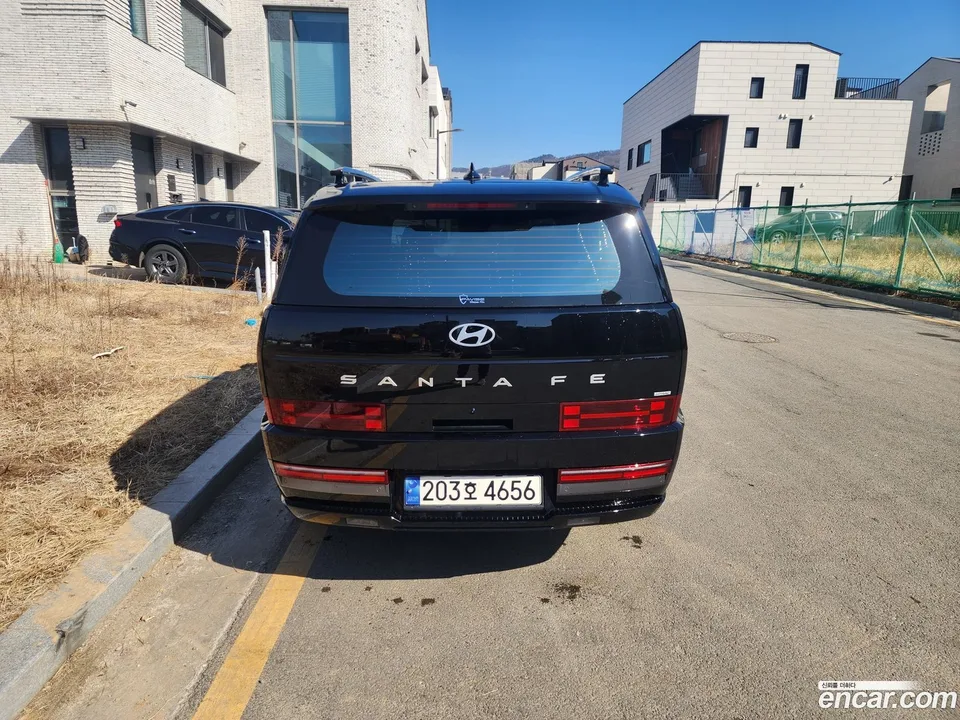 Hyundai SantaFe HEV 1.6 4WD 2024 — миниатюра 4