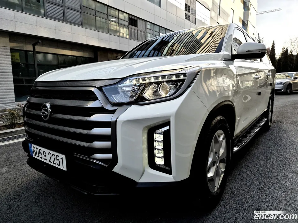 KG Mobility Rexton Sports 2.2 2WD 2022 — фото 1, купить с доставкой в Москву