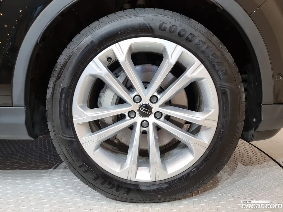 Audi Q7 (4M) 55 TFSI 2024 — миниатюра 5