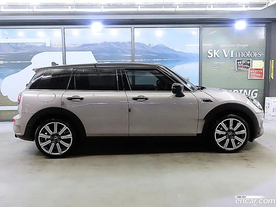 MINI Cooper S Clubman 2022 — миниатюра 3